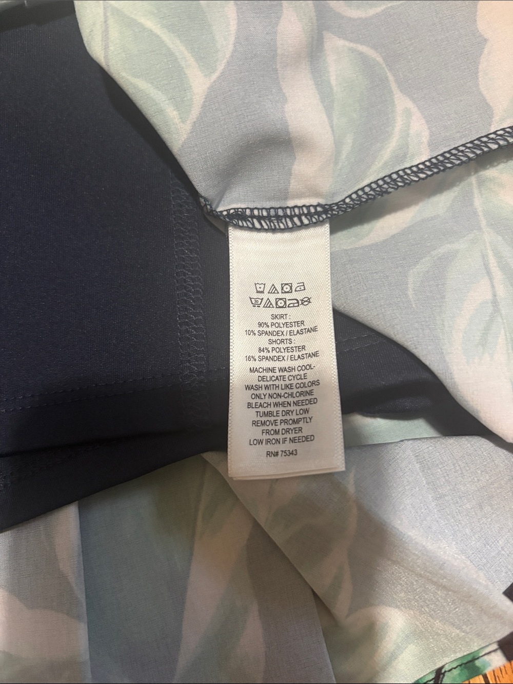 NWT TOMMY BAHAMA SKORT - Picture 6 of 8